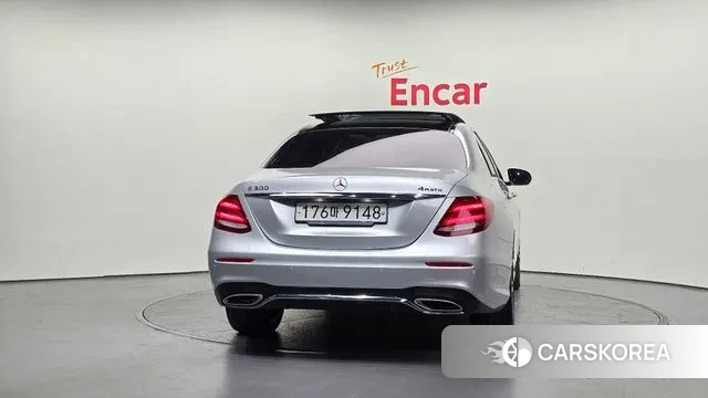 Mercedes-Benz E-Class W213 id 3713392 из Кореи 14