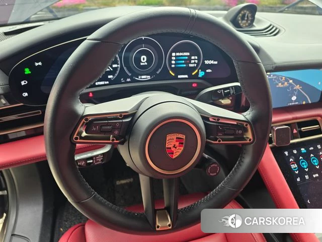 Porsche Taycan 2023 Черный из Кореи, фото 4