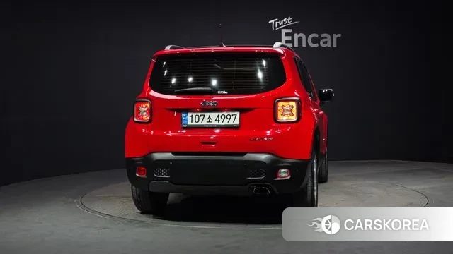 Jeep Renegade id 3513513 из Кореи 14