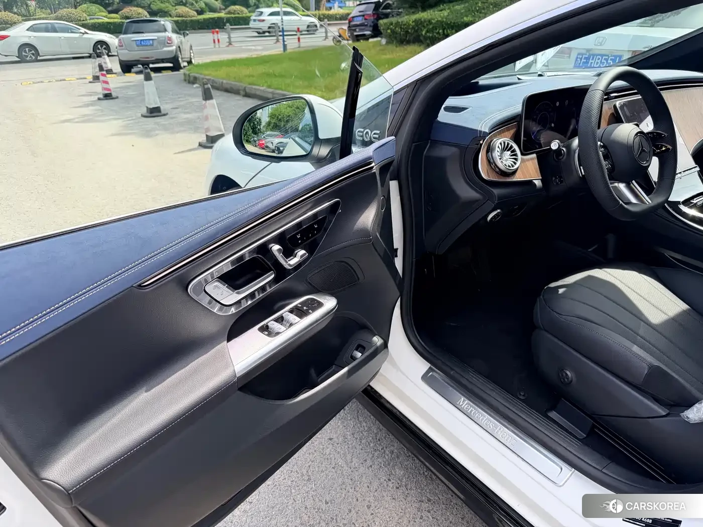 Mercedes-Benz EQE id 4553805 из Китая 8