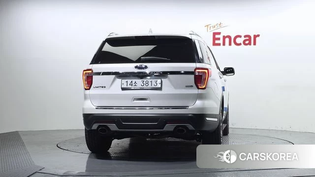 Ford Explorer id 4269419 из Кореи 14