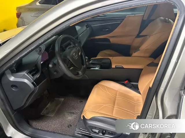 Lexus ES300h 7th generation 2022 Серый из Кореи, фото 4