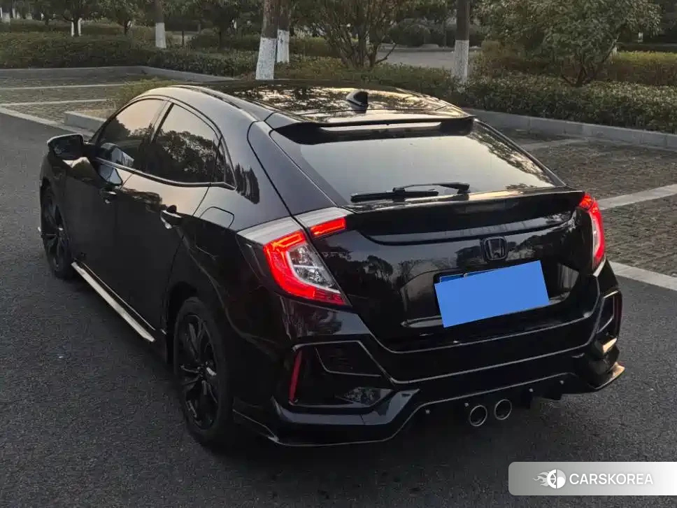Honda Civic id 4546162 из Китая 11