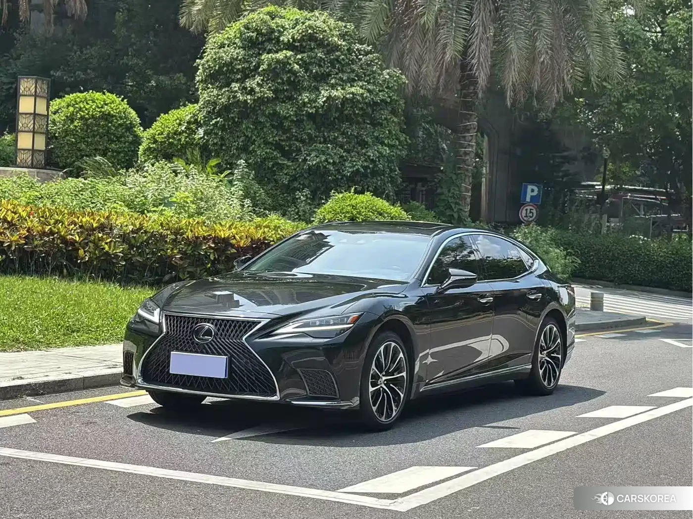 Lexus LS id 4600602 из Китая 12