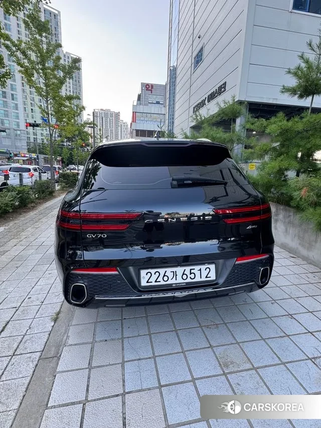 Genesis GV70 2021 Черный из Кореи, фото 4