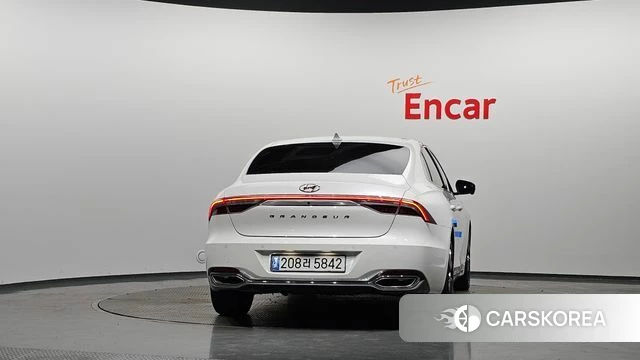 Hyundai The New Grandeur IG id 4614413 из Кореи 24