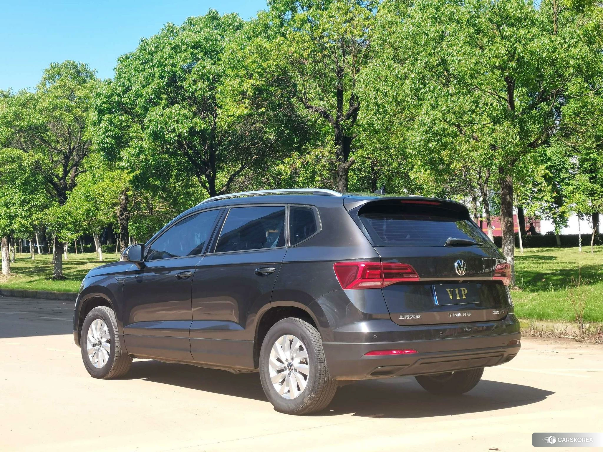 Volkswagen Tuyue id 4440633 из Китая 17