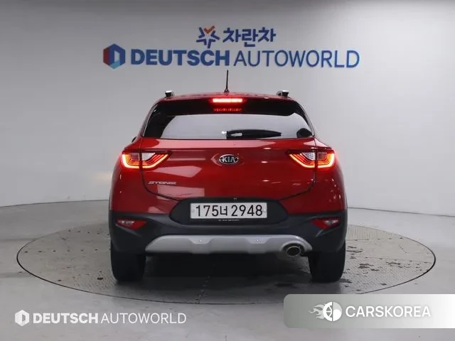 Kia Stonic id 3692230 из Кореи 14