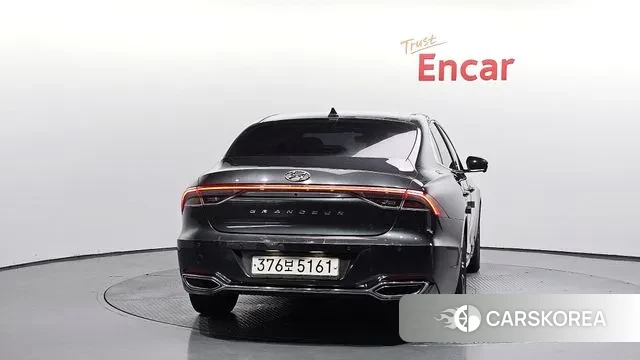 Hyundai The New Grandeur IG id 3417701 из Кореи 14