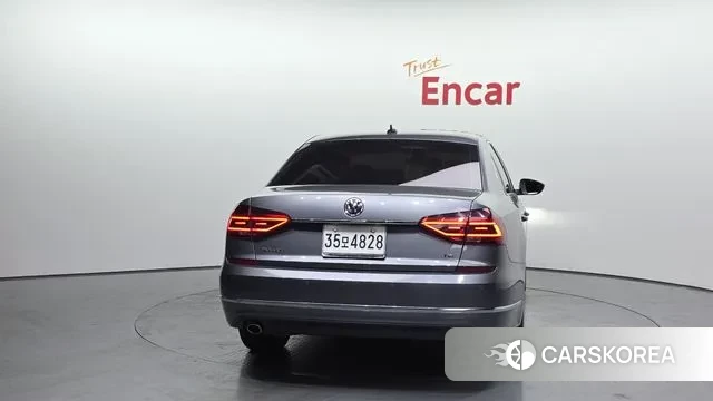 Volkswagen The New Passat id 3515211 из Кореи 14