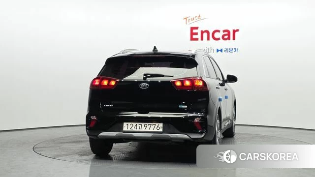 Kia The New Niro id 3955103 из Кореи 14