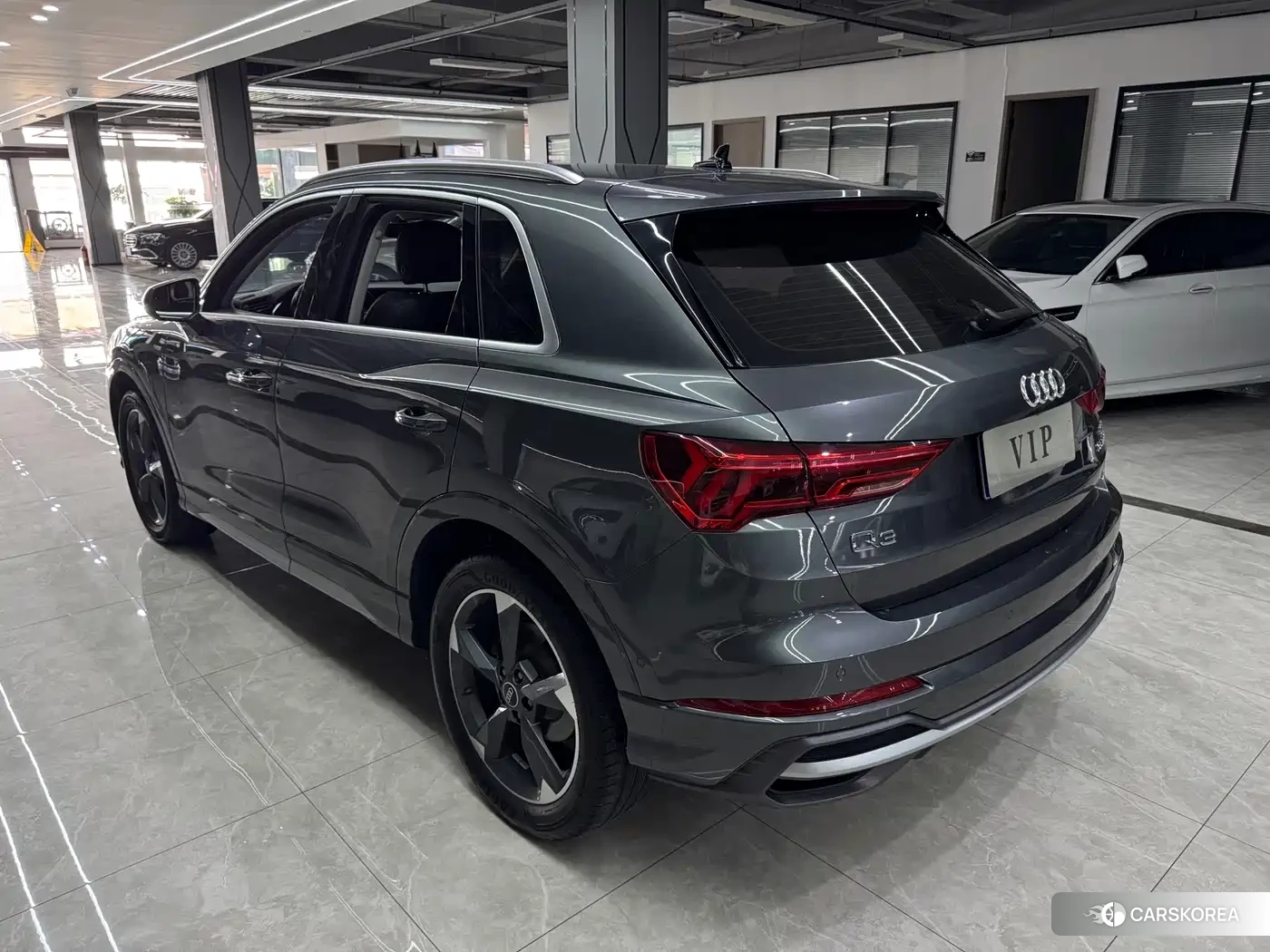 Audi Q3 id 4659818 из Китая 14