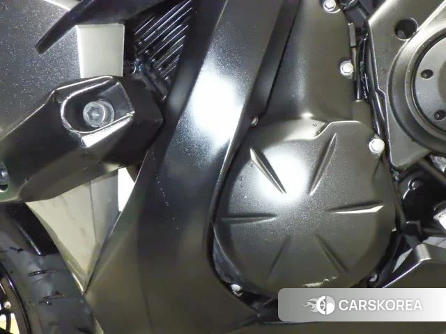 Engine photo