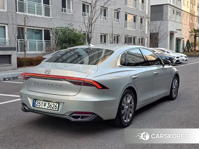 Hyundai The New Grandeur IG Hybrid id 3582501 из Кореи 11