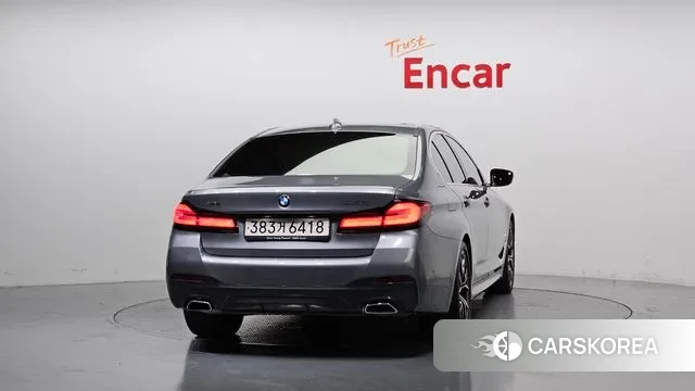 BMW 5 Series (G30) id 3036725 из Кореи 14