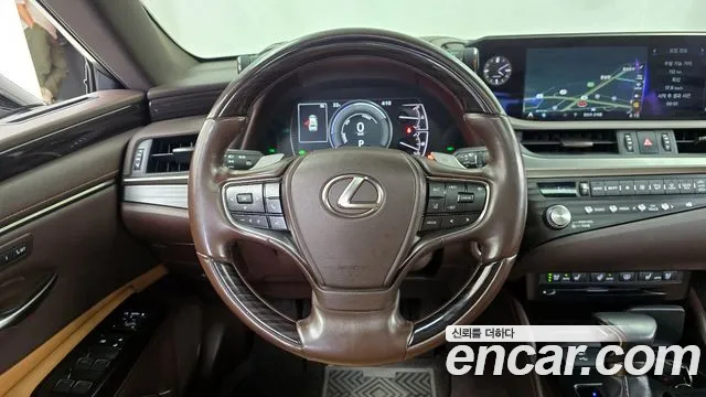 Lexus ES300h 7th generation id 2647745 из Кореи 14