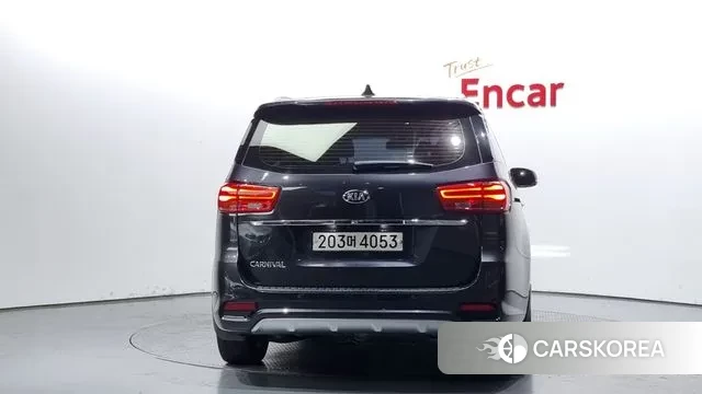 Kia The New Carnival id 2971518 из Кореи 14