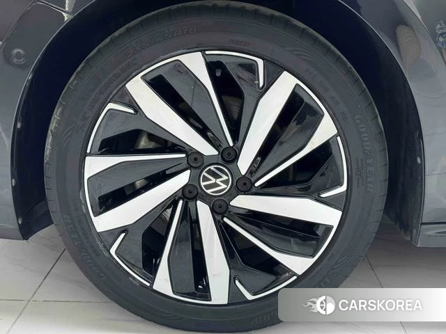 Volkswagen Passat id 4301307 из Китая 12