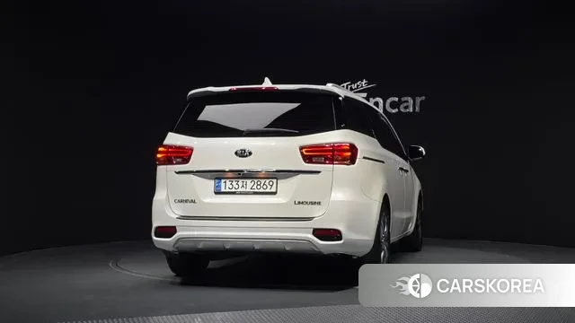 Kia The New Carnival id 3480086 из Кореи 14