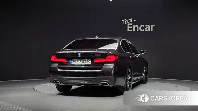 BMW 5 Series (G30) id 3289547 из Кореи 14