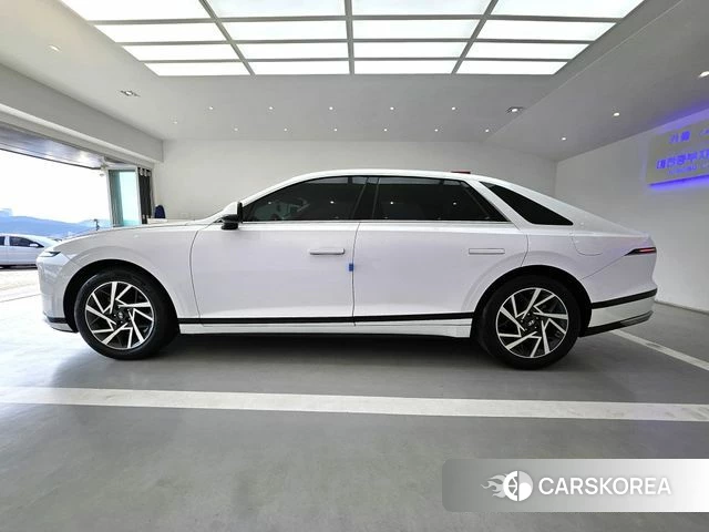 Hyundai Grandeur (GN7) id 3818038 из Кореи 14