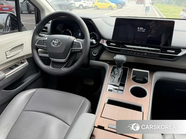 Toyota Saina 2025 Белый из Китая, фото 4