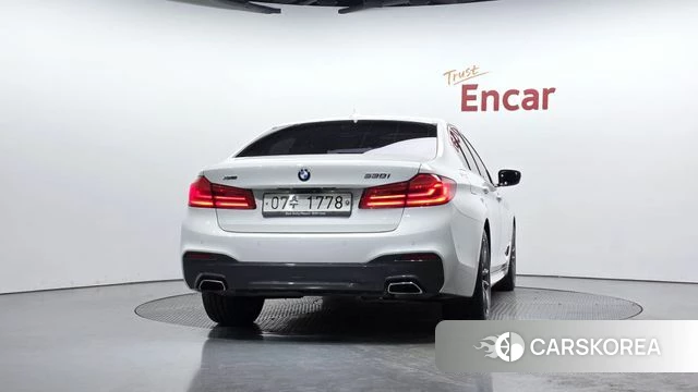 BMW 5 Series (G30) id 3925105 из Кореи 14