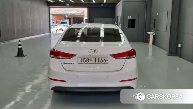 Hyundai Avante AD id 2991424 из Кореи 13