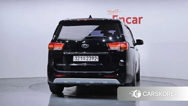 Kia All New Carnival id 3861874 из Кореи 14