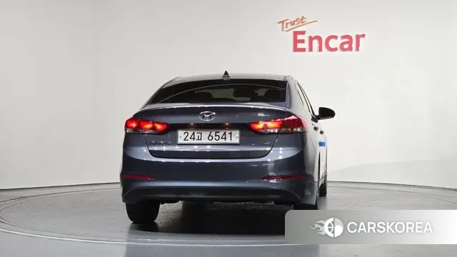 Hyundai Avante AD id 3737225 из Кореи 14