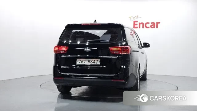 Kia The New Carnival id 3622360 из Кореи 14