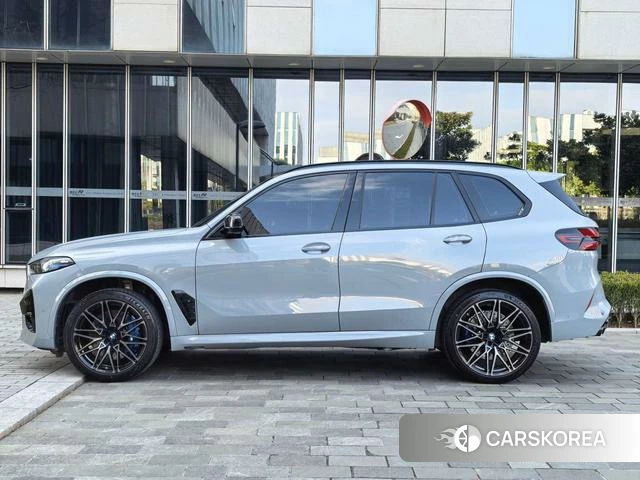 BMW X5 M id 4238683 из Китая 34