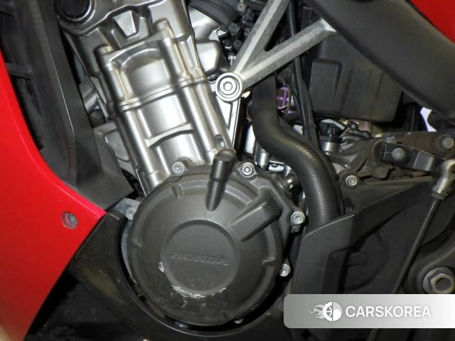 Engine photo
