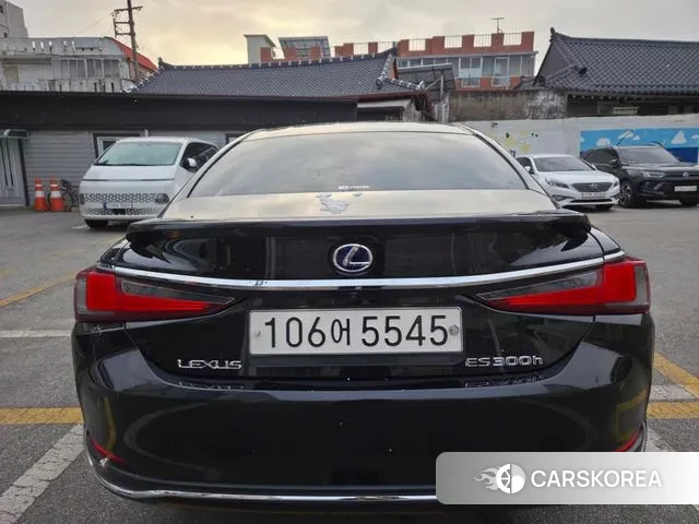 Lexus ES300h 7th generation 2021 Черный из Кореи, фото 4