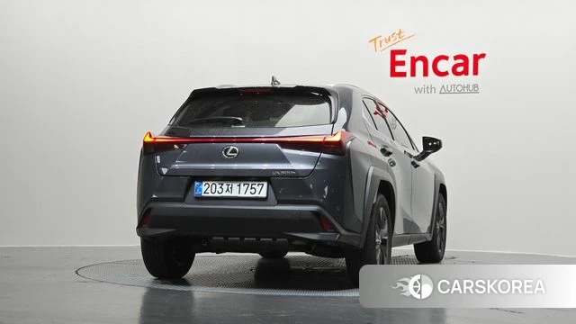 Lexus UX300h id 3786004 из Кореи 14