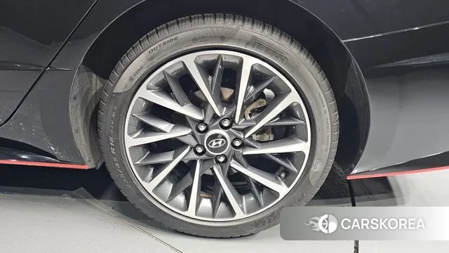 Hyundai Sonata (DN8) id 3787550 из Кореи 14