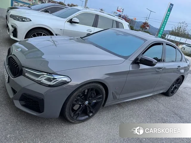 BMW 5 Series (G30) id 3367178 из Кореи 8