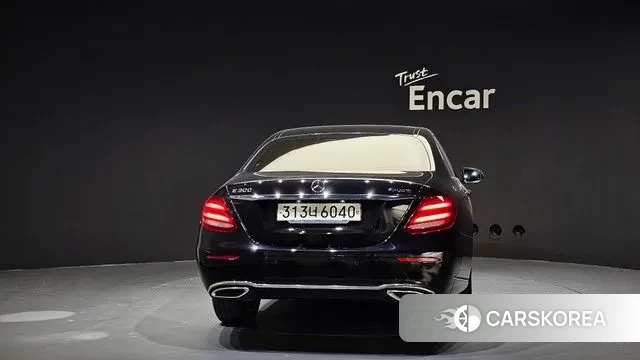 Mercedes-Benz E-Class W213 id 3335983 из Кореи 14