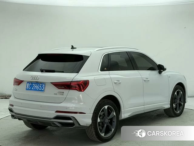 Audi Q3 2023 Белый из Китая, фото 4