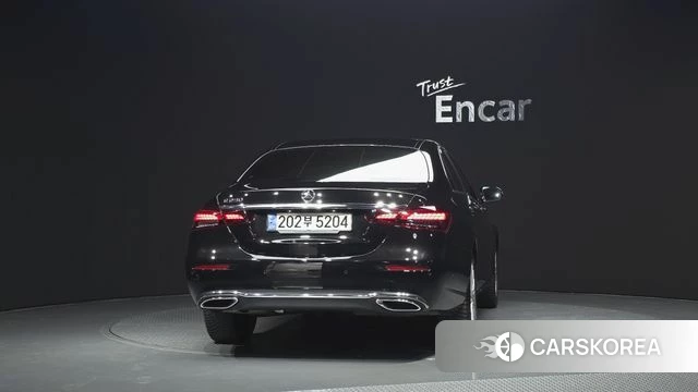 Mercedes-Benz E-Class W213 id 4871804 из Кореи 28