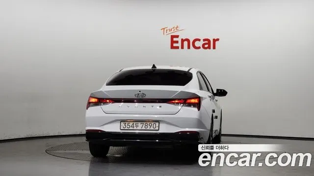 Hyundai Avante Hybrid (CN7) id 2944654 из Кореи 14