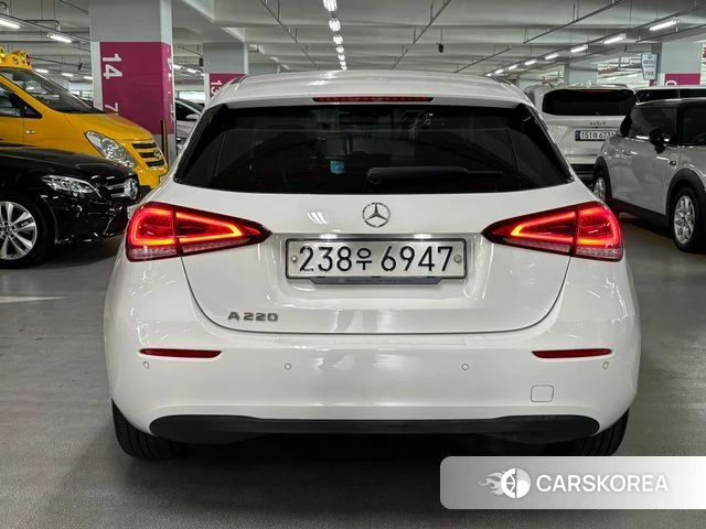 Mercedes-Benz A-Class W177 id 3844748 из Кореи 10