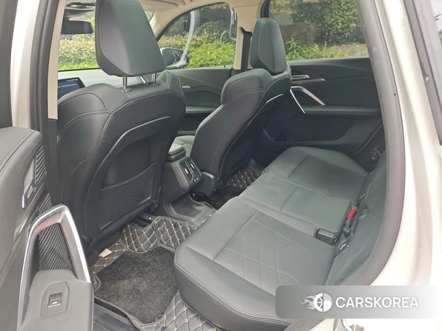 BMW X1 id 4290319 из Китая 7