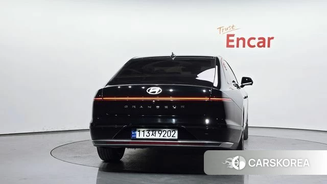 Hyundai Grandeur (GN7) id 3915052 из Кореи 14