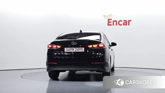 Hyundai Avante AD id 3880222 из Кореи 14