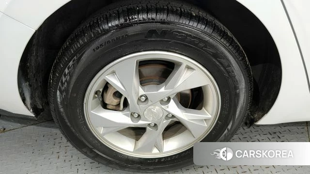 Hyundai Avante (CN7) id 4355455 из Кореи 26