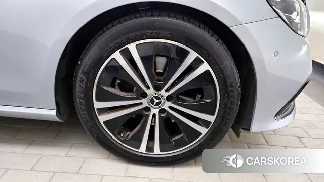 Mercedes-Benz E-Class W213 id 3498867 из Кореи 14