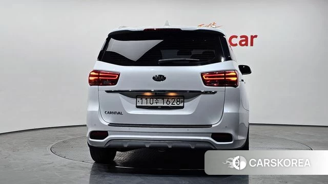 Kia The New Carnival id 4188331 из Кореи 14