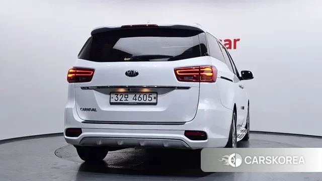 Kia The New Carnival id 3728228 из Кореи 14