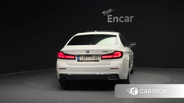 BMW 5 Series (G30) id 3898035 из Кореи 14